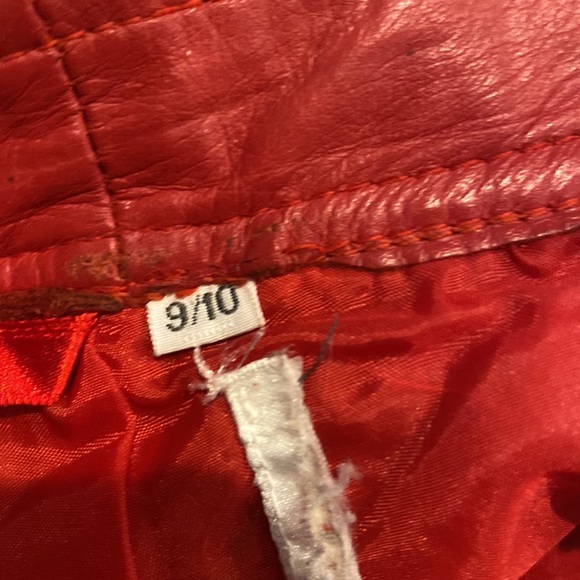 Vintage Red Leather Pencil Skirt, Size 9/10 - Picture 3 of 6